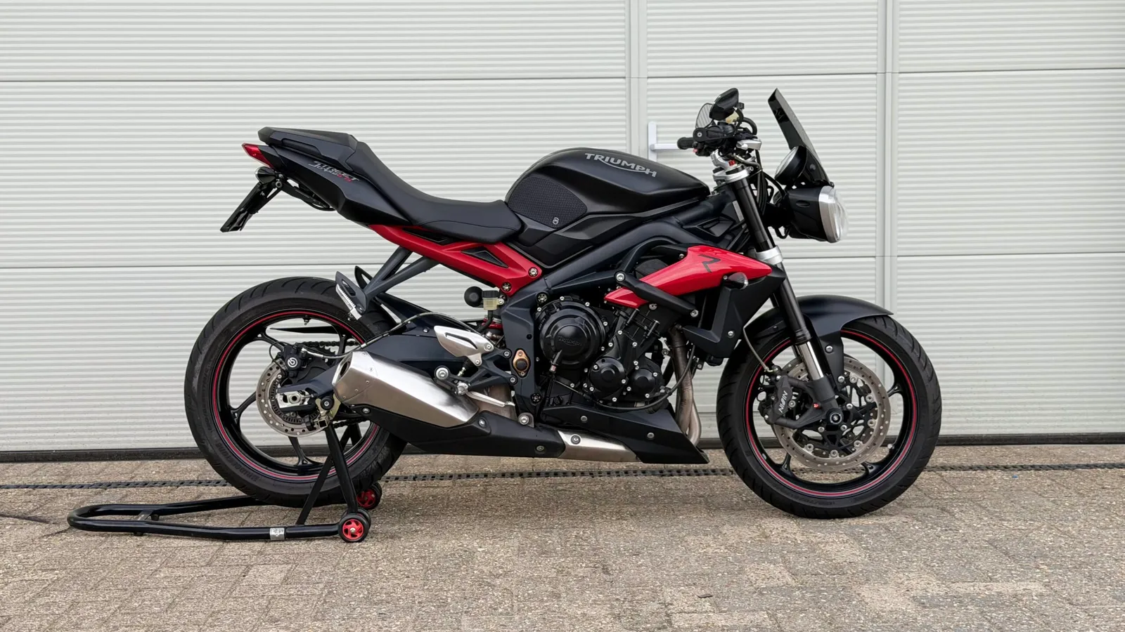 Triumph Street Triple 675 R 2015